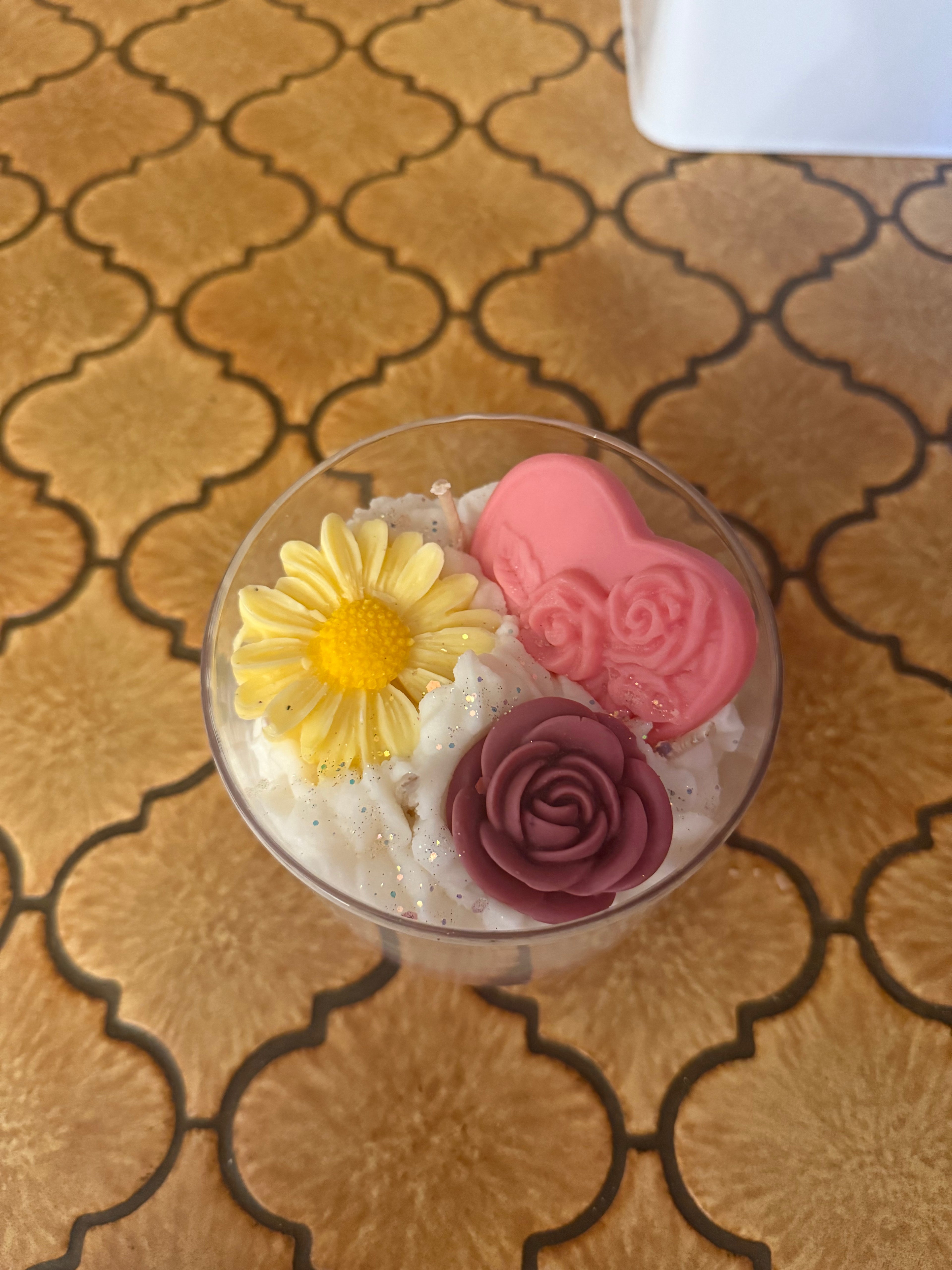 Bougie personnalisable en demande floral 🌹